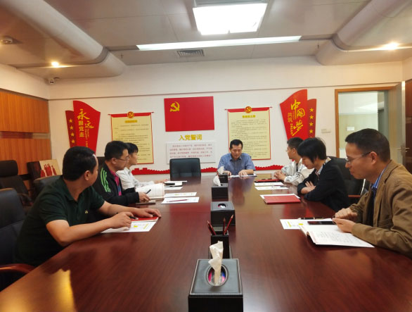 理性认识中美贸易战，增强爱国主义精神-----美国国债问题背后的逻辑